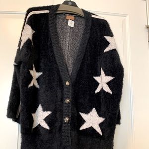 Black and white 3/4- length star sweater